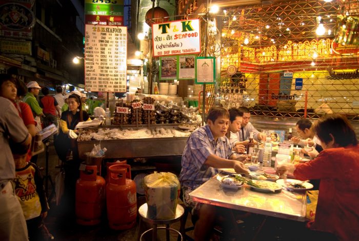 La cocina tailandesa es rica en sabores y lugares.